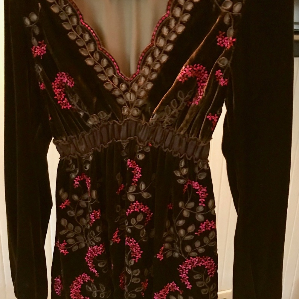 Hale Bob Burnt Velvet Top
